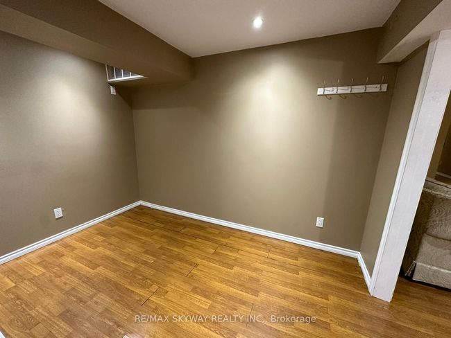 BASEMNT - 22 Waterdale Rd, House other with 1 bedrooms, 1 bathrooms and 2 parking in Brampton ON | Image 8