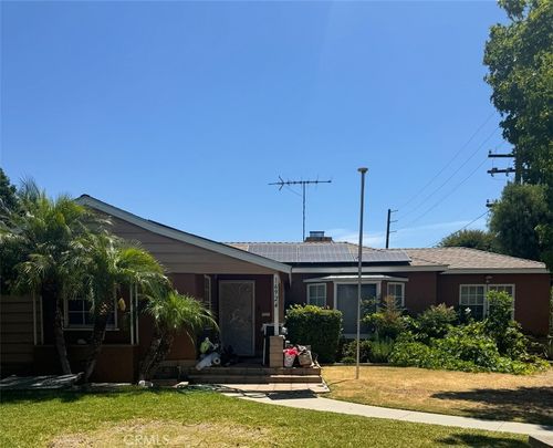 16924 Bixby Ave, Bellflower, CA, 90706-5928 | Card Image