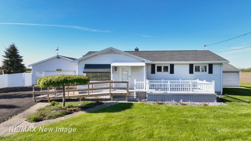 3520 W Kochville Road, Kochville Township, MI, 48604 | Card Image