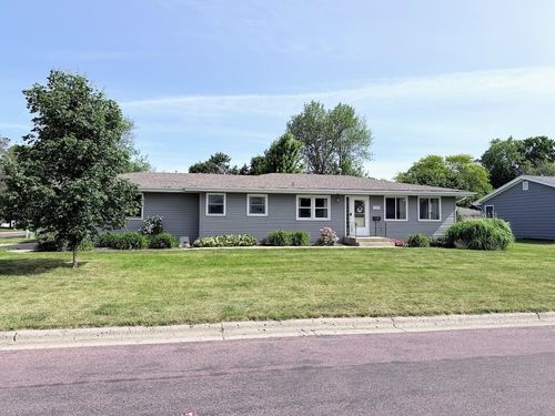 503 Elmwood Dr, Spencer, IA, 51301-4637 | Card Image
