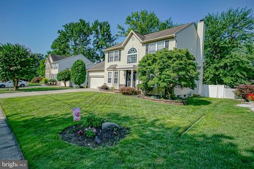 16 Charles Ave, Blackwood, NJ, 08012-5324 | Card Image