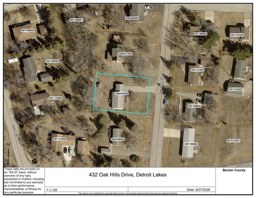 432 Oak Hills Drive, Detroit Lakes, MN, 56501 | Card Image