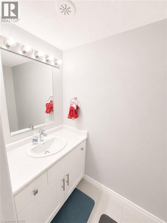 Residential Lease in Kitchener 4