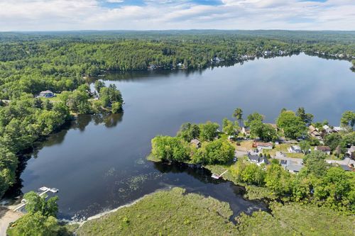 7 Beach Rd, Hampstead, NH, 03841-5107 | Card Image