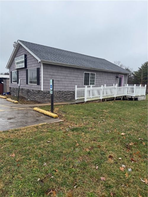 10 W 3rd St, Danville, IL, 61832-6651 | Card Image