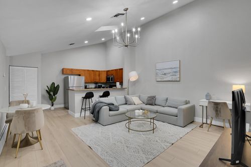 1251 Periwinkle Pl, Wellington, FL, 33414-8630 | Card Image