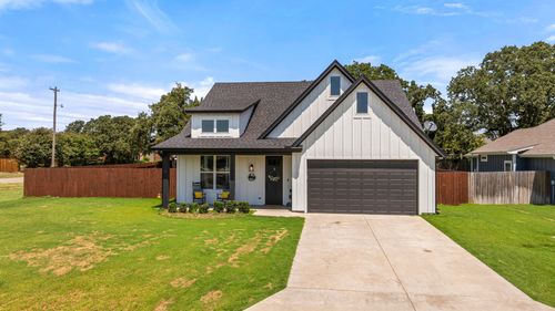 2000 Rattler Way, Tolar, TX, 76476-2030 | Card Image