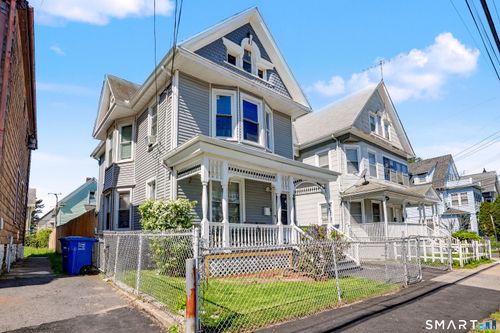 527 Colorado Ave, Bridgeport, CT, 06605-1706 | Card Image
