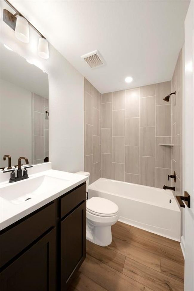 6179 White Spruce Dr, House other with 3 bedrooms, 3 bathrooms and 2 parking in Conroe TX | Image 14