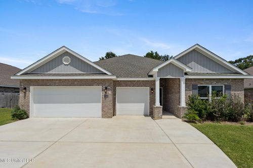 5006 Sand Dollar Dr, Long Beach, MS, 39560-4661 | Card Image