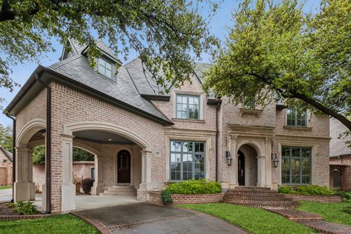 44 Armstrong Dr, Frisco, TX, 75034-1859 | Card Image