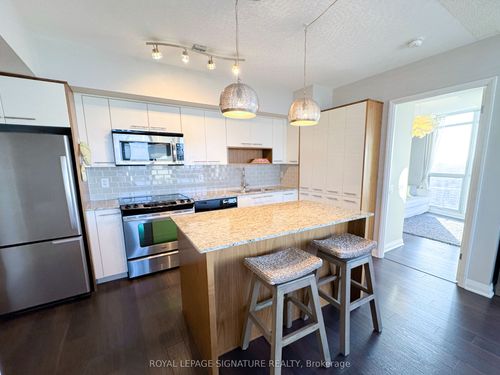 1807-1 Valhalla Inn Rd, Etobicoke, ON, M9B1S9 | Card Image