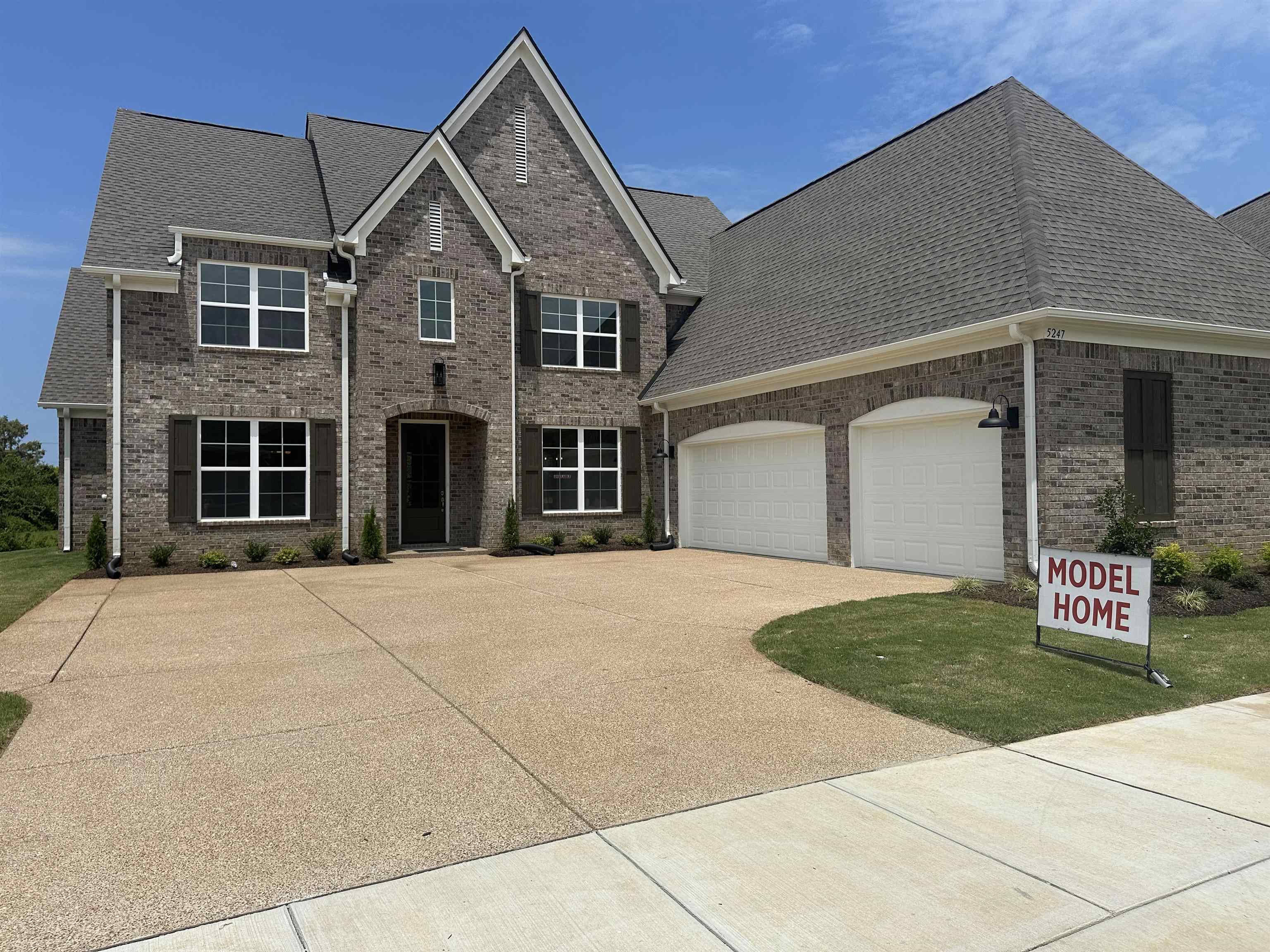 Madison Valley Cir, Arlington, TN 38002