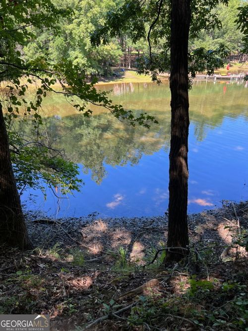 840 Melody Pt, Hartwell, GA, 30643-8729 | Card Image