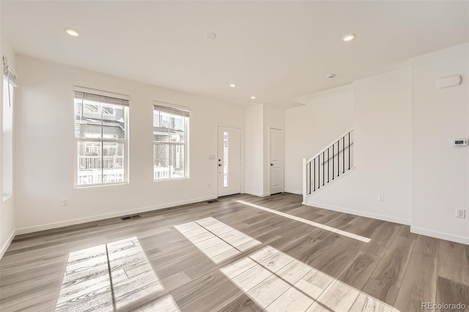 Residential Lease in Aurora 4