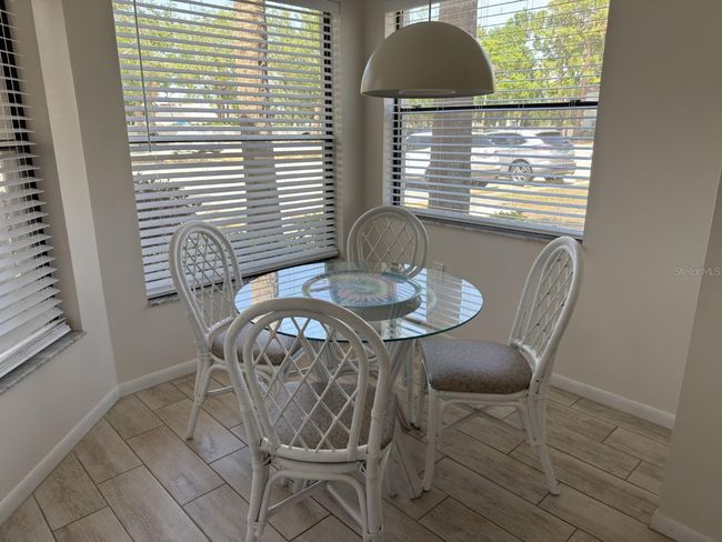 101B - 4505 45 Th Ave W, Condo with 2 bedrooms, 2 bathrooms and null parking in Bradenton FL | Image 6
