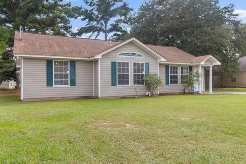 2145 Kennedy Ln, Quincy, FL, 32351-4019 | Card Image