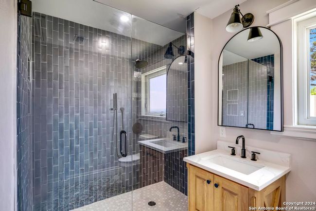 111 Stoney Hills Rd, House other with 4 bedrooms, 3 bathrooms and null parking in Center Point TX | Image 30