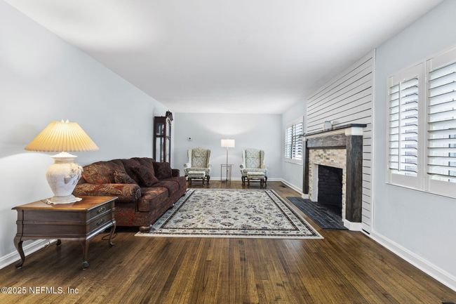 123 North Blvd E, House other with 3 bedrooms, 3 bathrooms and null parking in MACCLENNY FL | Image 6