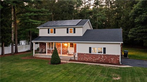 89 Wisteria Dr, Coventry, RI, 02816-6667 | Card Image