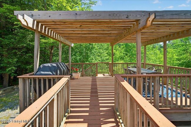 460 Grand Ave, House other with 3 bedrooms, 4 bathrooms and 6 parking in Saratoga Springs NY | Image 11