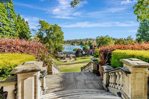 4079 W Lakeshore Dr, San Ramon, CA, 94582-4880 | Card Image