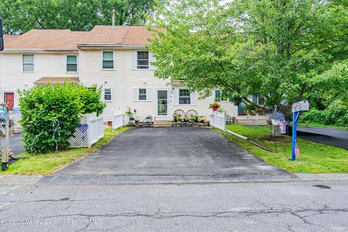 56 Red Maple Rd, Saugerties, NY, 12477-9326 | Card Image