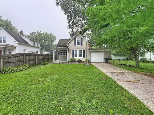 1156 33rd Ave, Moline, IL, 61265-7134 | Card Image