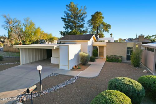 9812 E Skyview Drive, Tucson, AZ, 85748 | Card Image