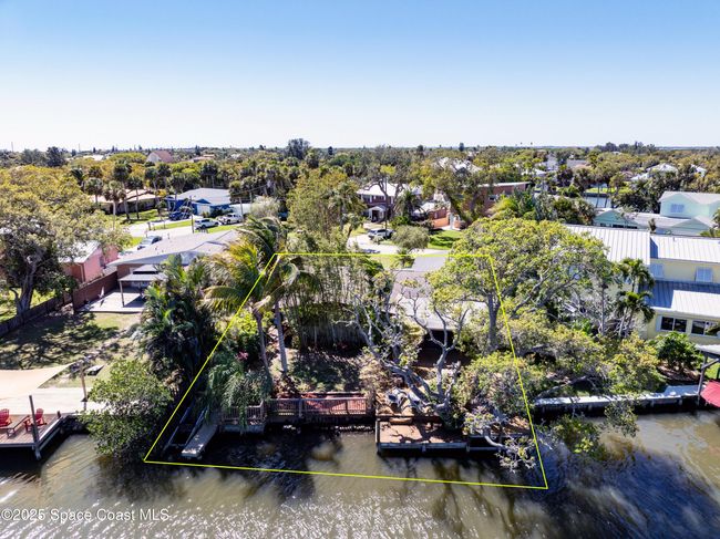 481 Indian Creek Dr, House other with 4 bedrooms, 2 bathrooms and null parking in Cocoa Beach FL | Image 50