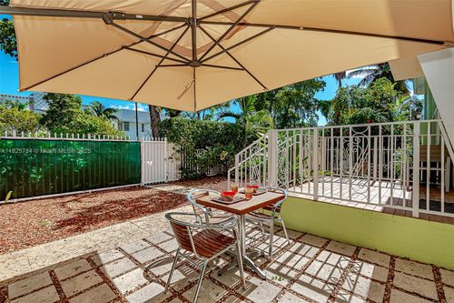apt-107-915 8th St, Miami Beach, FL, 33139-6081 | Card Image