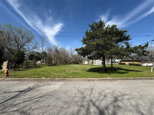 0 N Drumm St, Brenham, TX, 77833 | Card Image