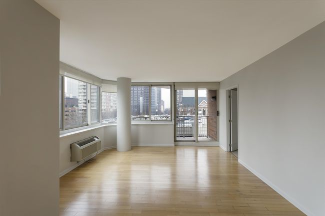 APT-502 - 20 2 Nd St, Condo with 2 bedrooms, 2 bathrooms and null parking in Jersey City NJ | Image 4