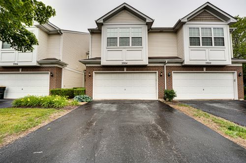 3904 Preston Dr, Yorkville, IL, 60560-5100 | Card Image