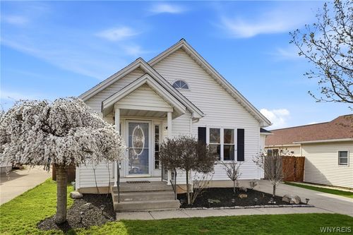 26 Guenther Ave, Tonawanda, NY, 14150-8108 | Card Image