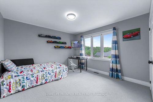 1664 Moyer Ave, Innisfil, ON, L9S1S8 | Card Image