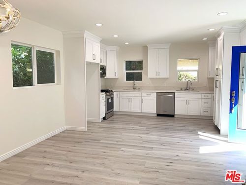 1125 S Clark Dr, Los Angeles, CA, 90048 | Card Image