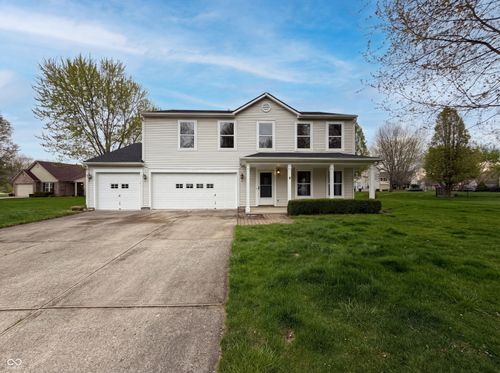1108 Albemarle Cir, Noblesville, IN, 46062-8240 | Card Image