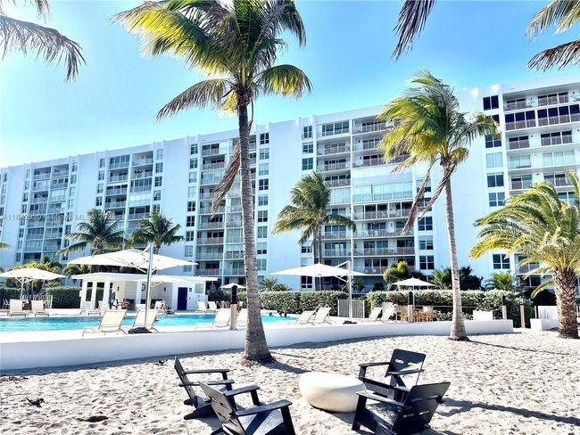 APT-3K - 607 Ocean Dr, Condo with 2 bedrooms, 2 bathrooms and null parking in Key Biscayne FL | Image 11