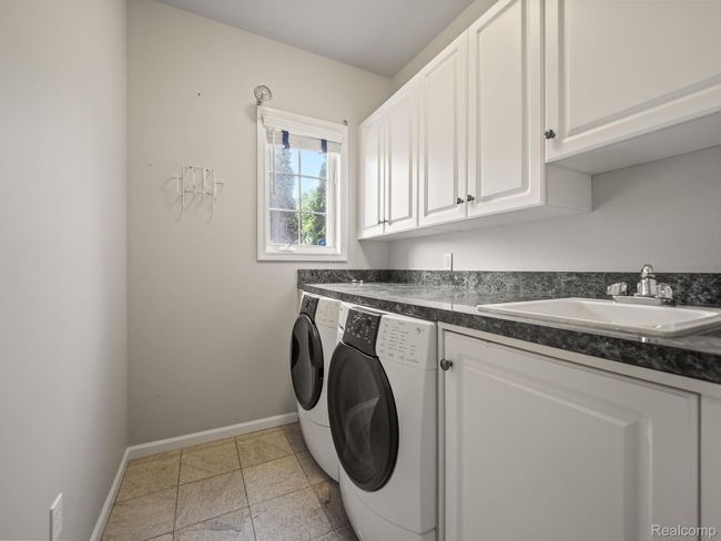 46-web-or-mls-P2222110.jpg | Image 20
