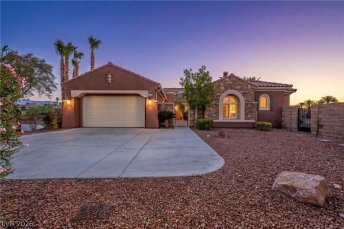 8324 Chapelle Ct, Las Vegas, NV, 89131-1695 | Card Image