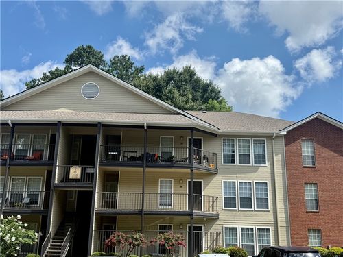 626 Shug Jordan Pkwy, Auburn, AL, 36832-4324 | Card Image