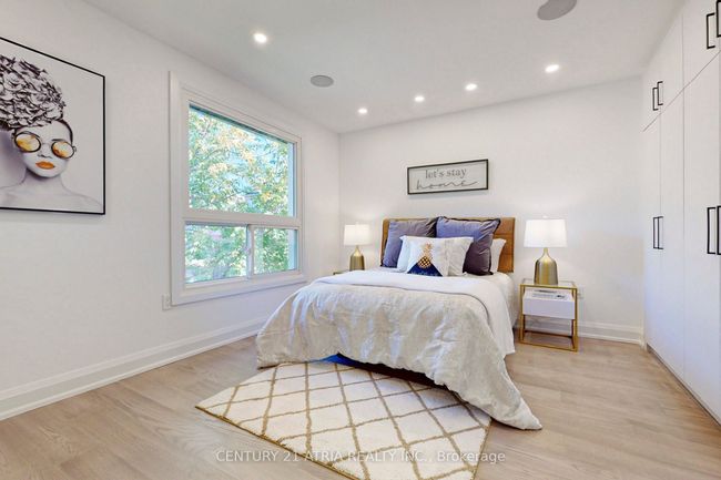 42 Coventry Crt, House other with 7 bedrooms, 5 bathrooms and 2 parking in Richmond Hill ON | Image 13