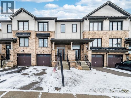 98 Crafter Cres, Stoney Creek, ON, L8J0H7 | Card Image