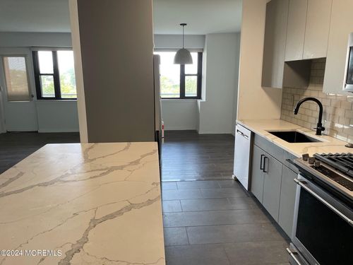 apt-4d-10 Ocean Blvd, Atlantic Highlands, NJ, 07716-1250 | Card Image