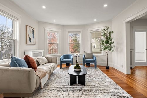 2-37 Fountain Rd, Arlington, MA, 02476-7512 | Card Image