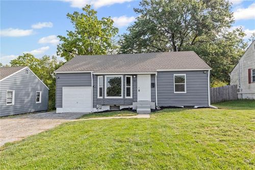 5611 Oakland Ave, Kansas City, MO, 64129-2642 | Card Image