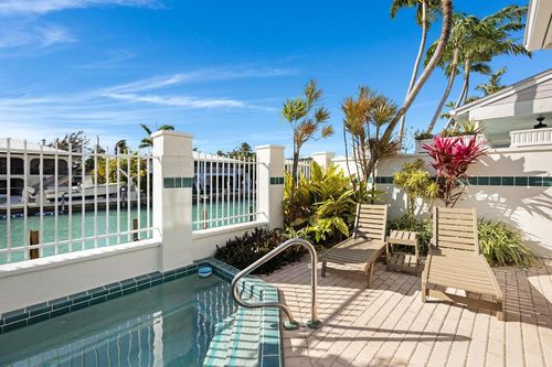 7017 Harbor Village Dr, Duck Key, FL, 33050 | Card Image