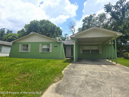 21364 Lincoln Rd, BROOKSVILLE, FL, 34601-1424 | Card Image