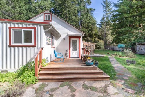10901 Gurley Ln, Mendocino, CA, 95460-9585 | Card Image